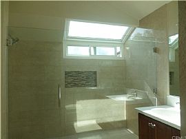 3bedroom Home,Best Location, Cul-De-Sac, Easy Access to 405 Fwy in Irvine, CA (Photo 6 of 6)