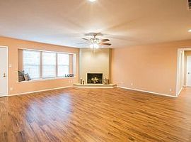 12100 Swallow Dr, Austin, Rent 750 Deposit 750 Total 1500 in Austin, TX (Photo 2 of 7)