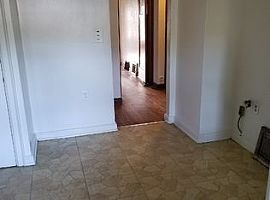 3212 N 50th St, Milwaukee, Wi 53216 in Milwaukee, WI (Photo 4 of 8)