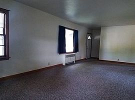 4197 S 68th St, Greenfield, Wi 53220 in Greenfield, WI (Photo 7 of 7)