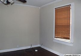 2 Beds 1 Bath 700 Sqft in Huntsville, AL (Photo 8 of 8)