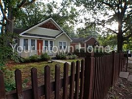 A 3 Bedroom Home in Atlanta, GA (Photo 2 of 12)
