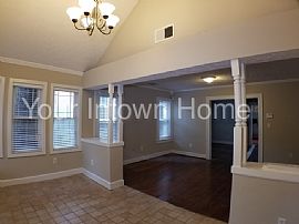 A 3 Bedroom Home in Atlanta, GA (Photo 9 of 12)