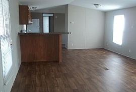  1204 Swan Dr, Desoto, Tx 75115 3 Beds 2 Baths 1,056 Sqft in Desoto, TX (Photo 3 of 4)