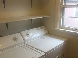  2834 Richland Ave, Louisville, Ky 40220 3 Beds 1 Bath 1,754 Sq in Louisville, KY (Photo 3 of 4)