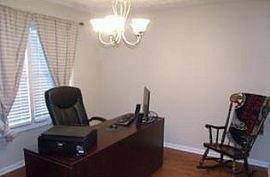  524 Hogart St, Raeford, Nc 28376 3 Beds 2 Baths 1,550 Sqft in Raeford, NC (Photo 4 of 4)