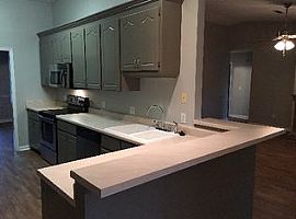 114 Coventry Ct, Dothan, Al 36305 in Dothan, AL (Photo 5 of 8)