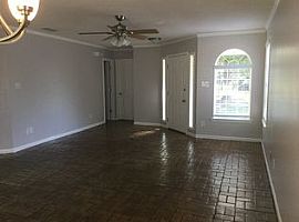 966 Pinemont Dr, Mobile, Al 36609 in Mobile, AL (Photo 8 of 9)