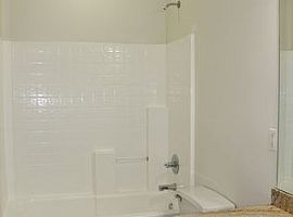 253 High Ridge Dr, Pelham, Al 35124 in Pelham, AL (Photo 7 of 8)