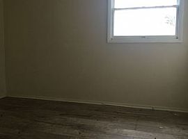  596 Rosemar Dr, Yardley, Pa 19067 3 Beds 2 Baths 1,248 Sqft in Yardley, PA (Photo 4 of 5)