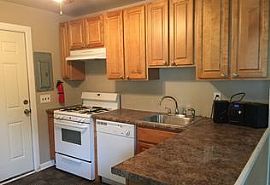  596 Rosemar Dr, Yardley, Pa 19067 3 Beds 2 Baths 1,248 Sqft in Yardley, PA (Photo 5 of 5)