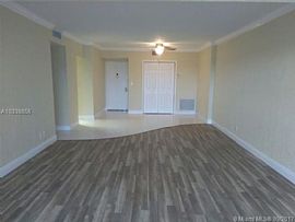 Stunning 2/2 Condo in Beautiful Hillcrest in Hollywood, FL