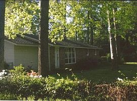  317 Knox Ave, Aiken, Sc 29801 3 Beds 1.5 Baths 1,456 Sqft in Aiken, SC (Photo 4 of 4)