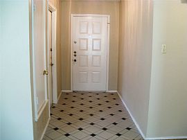 Nice 3 Bed 2 Baths Home Open Floor Plan with Very Large Family  in San Antonio, TX (Photo 5 of 6)