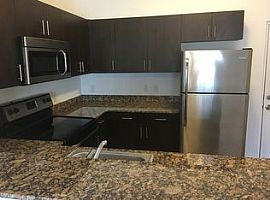 2 Beds 2 Baths in Miami, FL