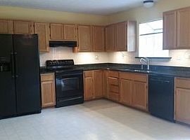 Move in Ready! Beautiful Split Foyer  in Lexington, KY (Photo 3 of 6)