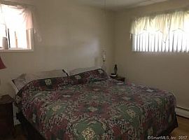 Great and Perfect Single Family Home For Rent Nice Neighborhood in East Hartford, CT (Photo 8 of 12)