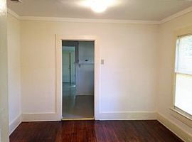 134 N Carlen St, Mobile, Al 36607 in Mobile, AL (Photo 3 of 8)