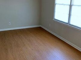  312 N Chateau Dr, Columbia, Sc 29223 3 Beds 2 Baths 1,284 Sqft in Columbia, SC (Photo 4 of 4)