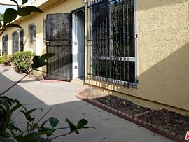 Gorgeously Renovated Unit in North Hollywood, CA