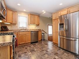  4 Bedrooms and 2 Full Bathrooms Fully Updated in Buffalo, NY (Photo 4 of 4)