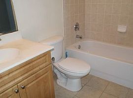 Touchton Rd Jacksonville, Fl 32246 3 Beds 2 Baths 1,369 Sqft in Jacksonville, FL (Photo 5 of 6)