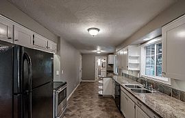 Updated Single Level Home For Rent ! in Salem, OR (Photo 3 of 5)