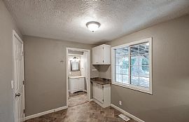 Updated Single Level Home For Rent ! in Salem, OR (Photo 4 of 5)