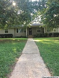 7504 Martha Dr Se, Huntsville, Al 35802 in Huntsville, AL