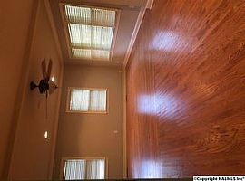 7504 Martha Dr Se, Huntsville, Al 35802 in Huntsville, AL (Photo 4 of 7)