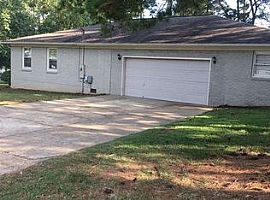 7504 Martha Dr Se, Huntsville, Al 35802 in Huntsville, AL (Photo 7 of 7)