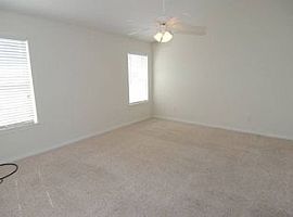 5404 Keel Dr, Pensacola, Rent 650 Deposit 650 Total 1300 in Pensacola, FL (Photo 5 of 8)