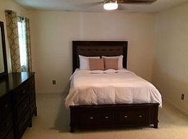 143 Palmetto Ave, Mary Es Rent 650 Deposit 650 Total 1300 in Mary Esther, FL (Photo 7 of 9)