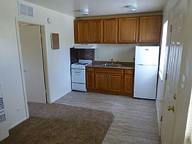  110 S 18th St Apt C, Colorado Springs, Co 80904 1 Bed 1 Bath  in Colorado Springs, CO (Photo 2 of 5)