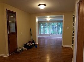 5011 N 39th St, Tampa, Fl Rent 750 Deposit 750 Total 1500 in Tampa, FL (Photo 2 of 8)