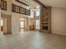 6 Hopvine Ct, The Woodlands Rent 750 Deposit 750 Total 1500 in The Woodlands, TX (Photo 5 of 9)