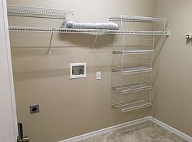 1234 Longville Cir, Tavares Rent 650 Deposit 650 Total 1300 in Tavares, FL (Photo 4 of 8)