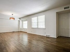 2120 Healey Dr, Dallas, T Rent 750 Deposit 750 Total 1500 in Dallas, TX (Photo 7 of 9)