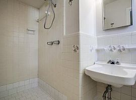 2120 Healey Dr, Dallas, T Rent 750 Deposit 750 Total 1500 in Dallas, TX (Photo 8 of 9)