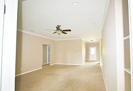  257 Silver Creek Loop, Sneads Ferry, Nc 28460 3 Beds 2.5 Baths in Sneads Ferry, NC (Photo 4 of 4)