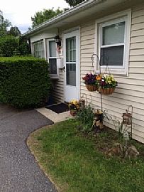 75 Hurlbut St Apt 10, Winsted, Ct 06098 in Winsted, CT (Photo 6 of 6)