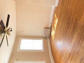 442 Poplar Street # Fl 1, Bridgeport, Ct 06605 in Bridgeport, CT (Photo 1 of 7)