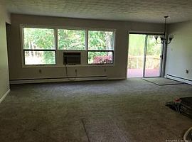 75 Gifford St, Norwich, Ct 06360 in Norwich, CT (Photo 12 of 12)