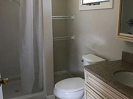 75 Gifford St, Norwich, Ct 06360 in Norwich, CT (Photo 8 of 12)