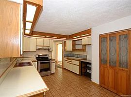 5 Briar Hill Rd, Norwich, Ct 06360 in Norwich, CT (Photo 2 of 12)