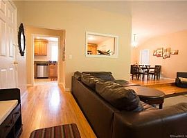 50 Valley View Dr, Farmington, Ct 06032 in Farmington, CT (Photo 11 of 11)