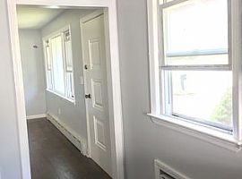 1645 Old Town Rd, Bridgeport, Ct 06606 in Bridgeport, CT (Photo 2 of 8)