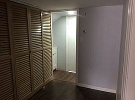 1645 Old Town Rd, Bridgeport, Ct 06606 in Bridgeport, CT (Photo 7 of 8)