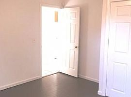 42 Blaine St, Fairfield, Ct 06824 in Fairfield, CT (Photo 11 of 11)