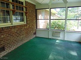 112 Wilkshire Dr, Greenville, Nc 27858 4 Beds 2 Baths 2,240 Sqf in Greenville, NC (Photo 3 of 7)